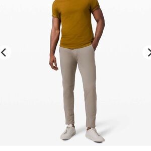 Lululemon Commission Slim-Fit Pant  Men 40x28 Carbon Dust